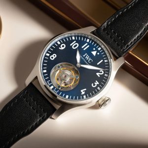 IWC Pilot's 43mm Manual Tourbillon Super Clone & Luxury Replica Watch 1128418364 - side view