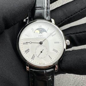 IWC R33 Moon Phase Super Clone Watch | Premium Luxury Replica Timepiece 1136063617 - side view
