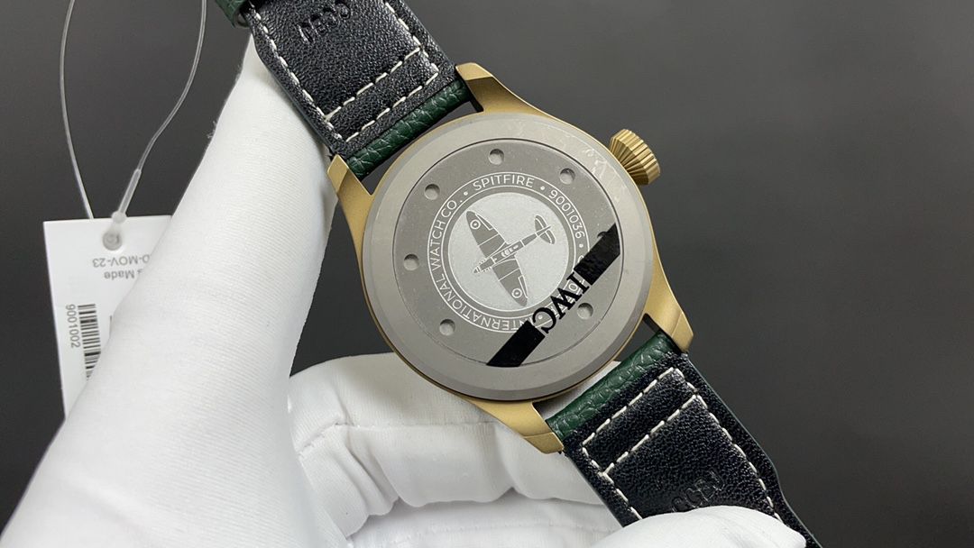 5-538.jpg IWC Big Pilot 43mm Super Clone Watch with Premium Calfskin Strap 1127498239 - detailed view | IWC